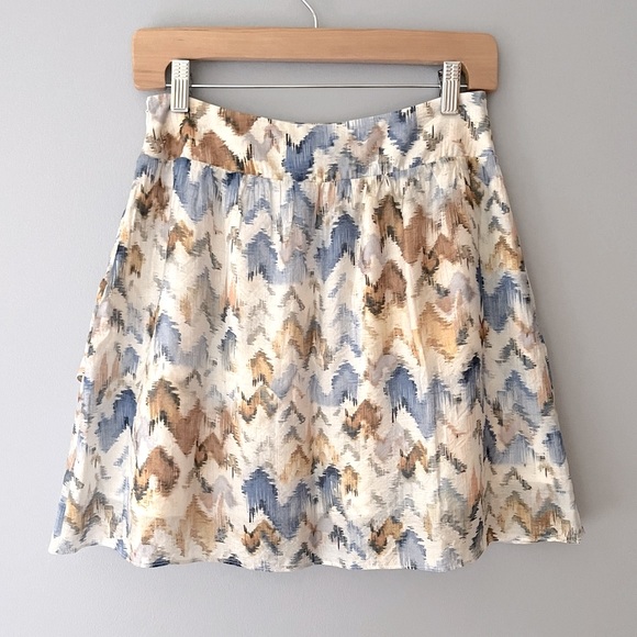 Gabrielle Venice Beach Skirt - Off-White & Blue Print - Picture 4 of 7